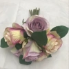 A bouquet of seven lovers' roses Item Picture